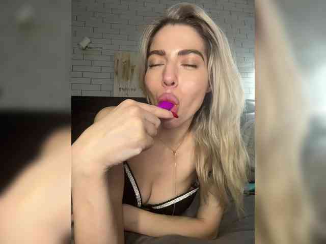VIOLA-Sweet-Beauty webcam