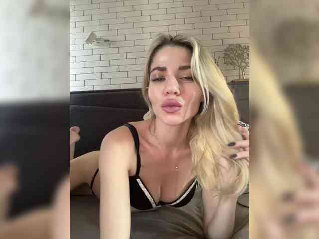 naked live chat Sweet-Beauty