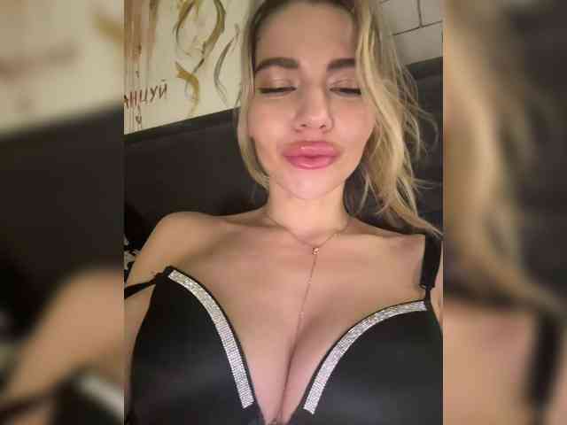 VIOLA-Sweet-Beauty webcam