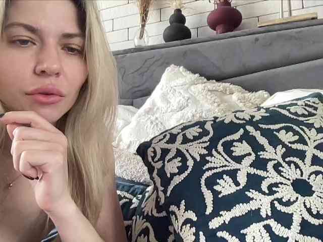 VIOLA-Sweet-Beauty webcam