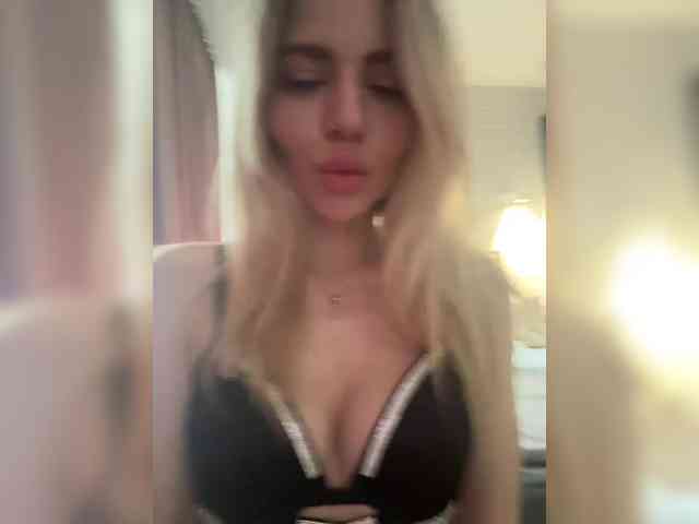 VIOLA-Sweet-Beauty webcam