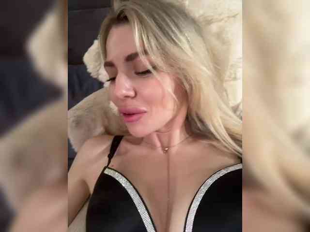 VIOLA-Sweet-Beauty webcam