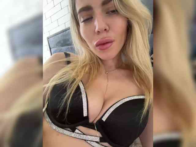 VIOLA-Sweet-Beauty webcam