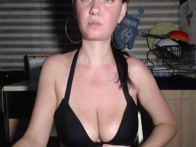 DanielleReys webcam