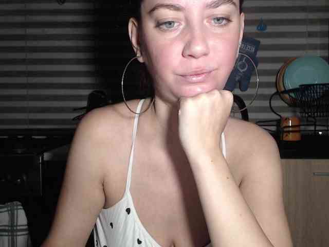 DanielleReys webcam