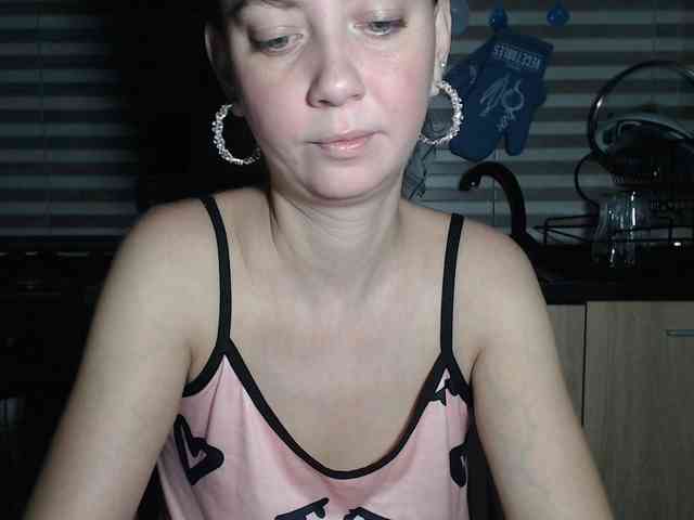 DanielleReys webcam