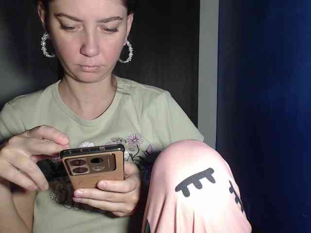 DanielleReys webcam