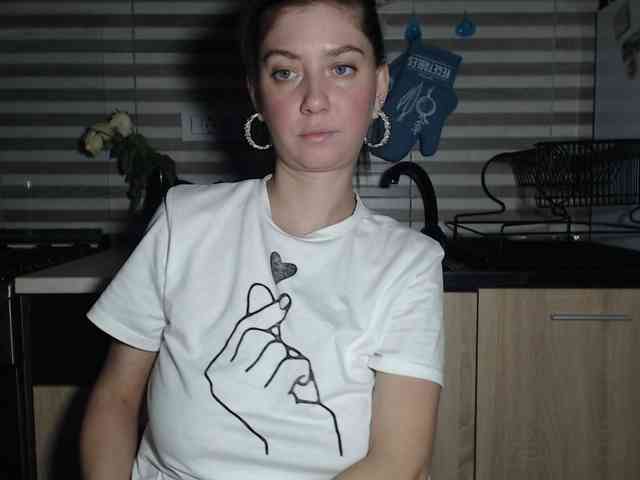 DanielleReys webcam