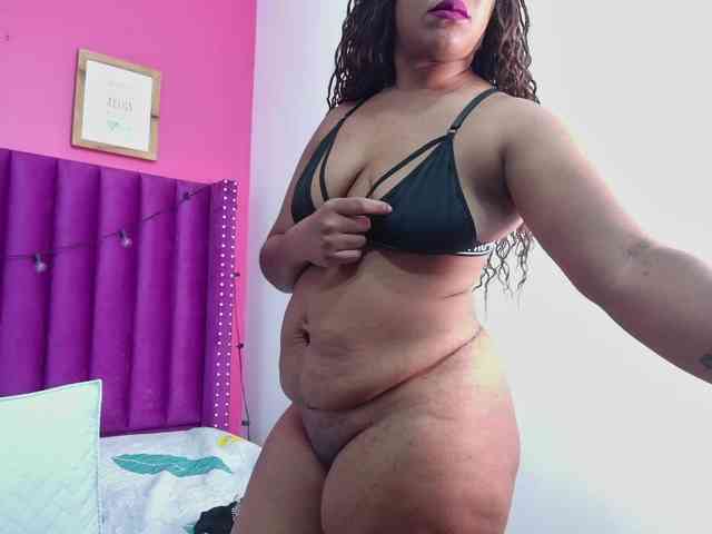 ebonyadiction webcam