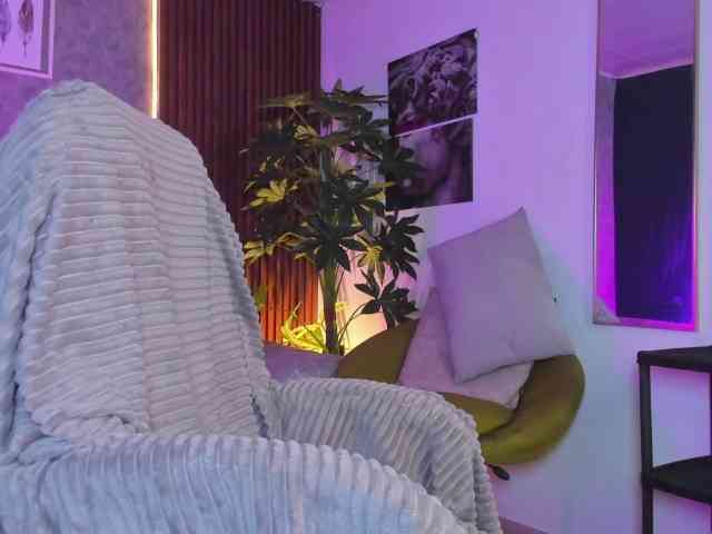 SaraandSofi02 webcam