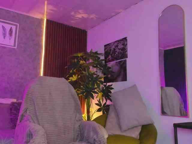 SaraandSofi02 webcam