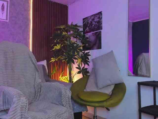 SaraandSofi02 webcam