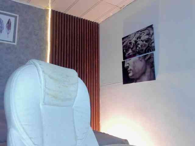 SaraandSofi02 webcam