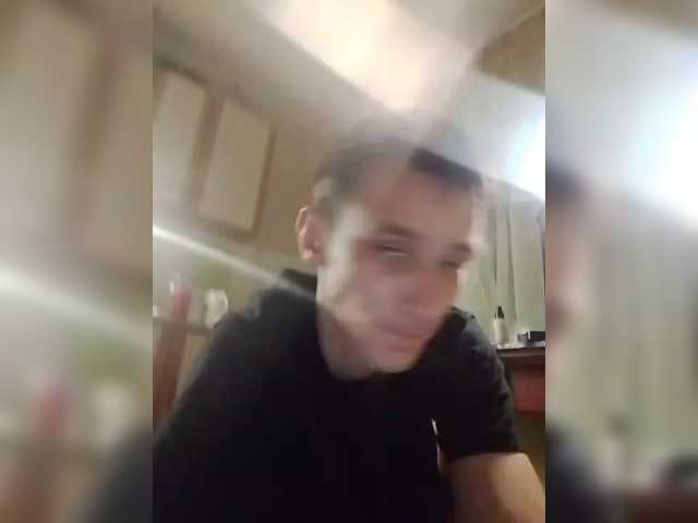 Laylay13 from BongaCams