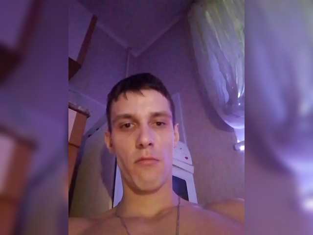 go to chat with Laylay13