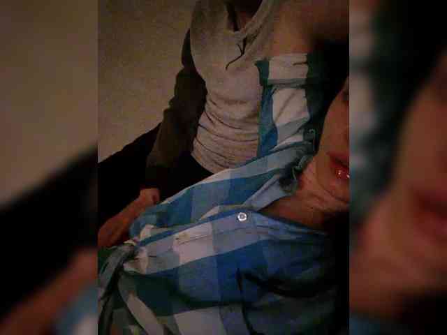 Laylay13 webcam