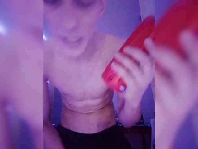 Laylay13 Live Webcam on {site_name}