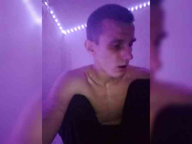 Laylay13 Live Webcam on {site_name}