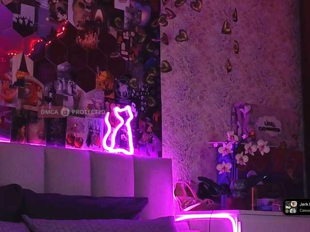 GoodyGirl's BongaCams show and profile