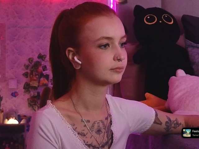 GoodyGirl's BongaCams show and profile