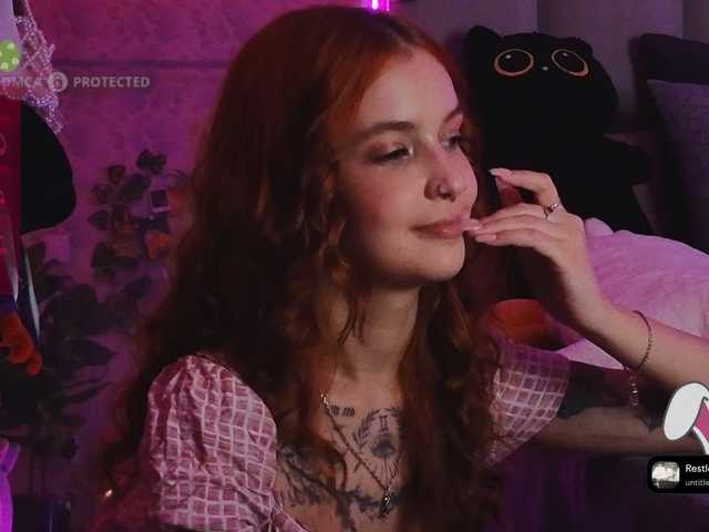 GoodyGirl's BongaCams show and profile