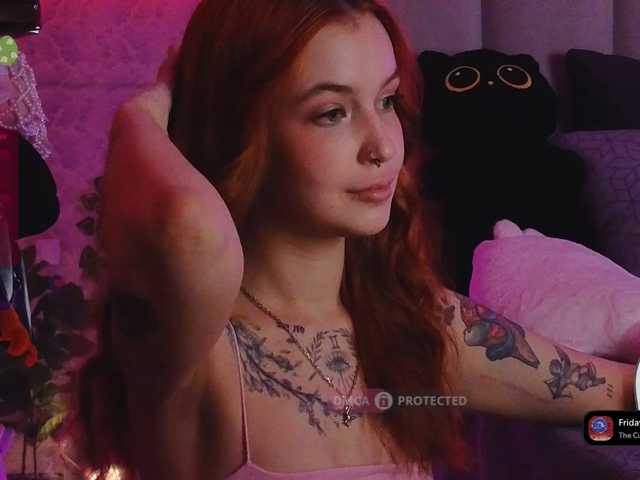 GoodyGirl's BongaCams show and profile