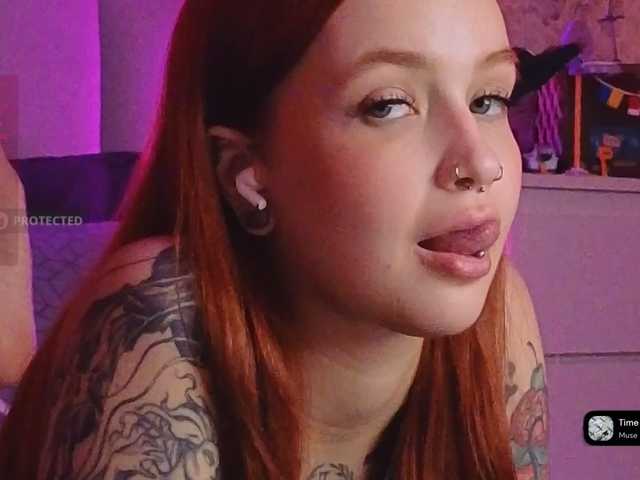 GoodyGirl's BongaCams show and profile