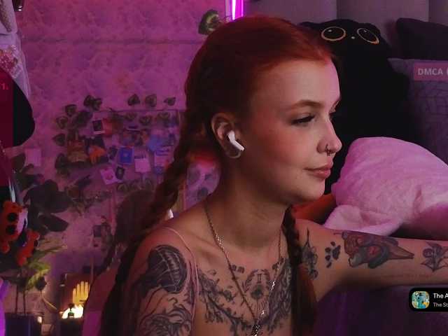 GoodyGirl's BongaCams show and profile