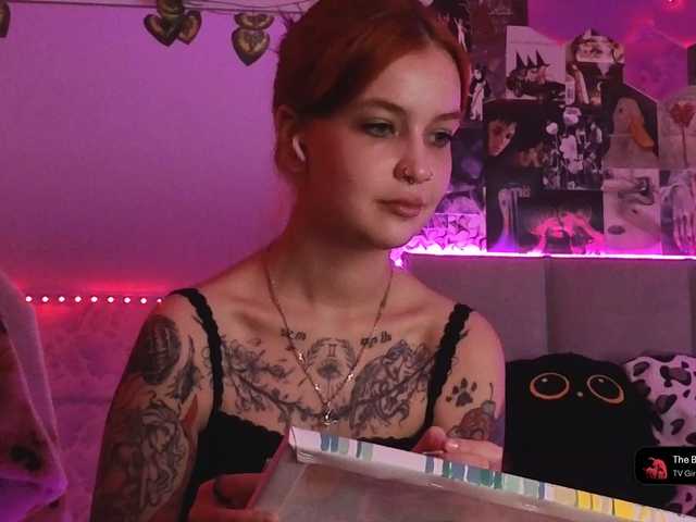 GoodyGirl's BongaCams show and profile