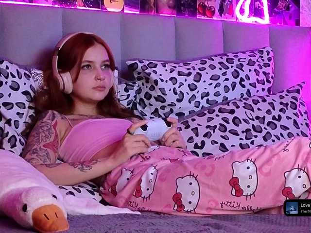 GoodyGirl's BongaCams show and profile