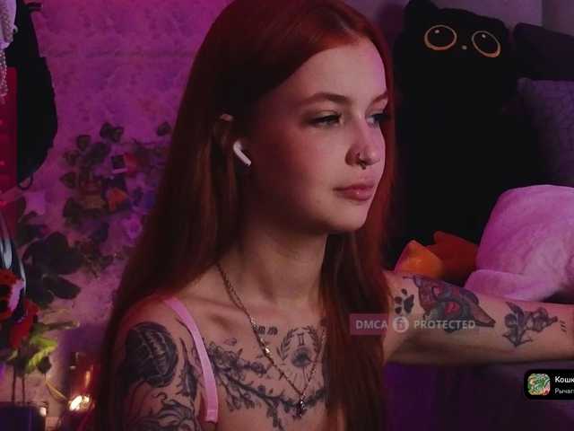 GoodyGirl's BongaCams show and profile