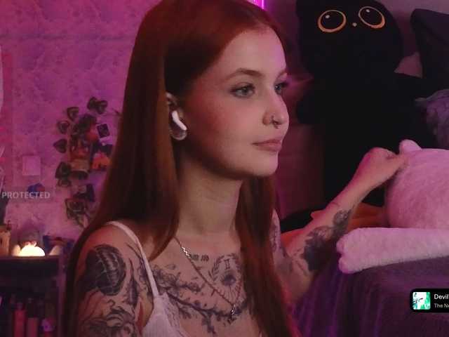 GoodyGirl's BongaCams show and profile