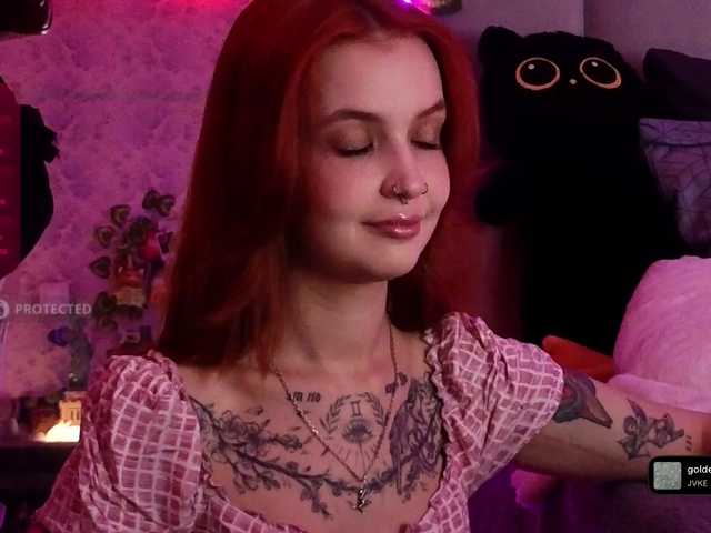 GoodyGirl's BongaCams show and profile