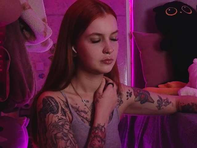 GoodyGirl's BongaCams show and profile