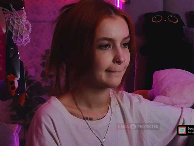 GoodyGirl's BongaCams show and profile