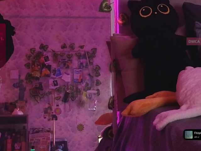 GoodyGirl's BongaCams show and profile