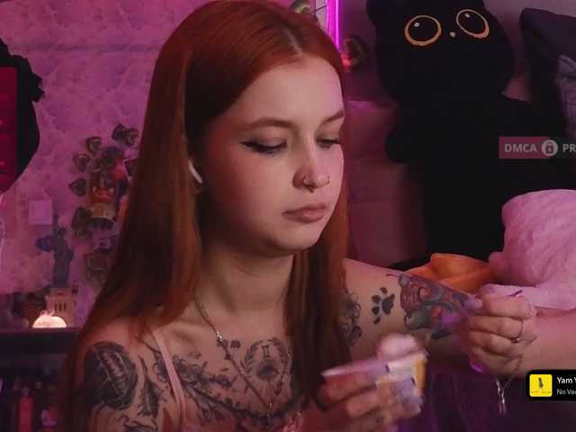 GoodyGirl's BongaCams show and profile