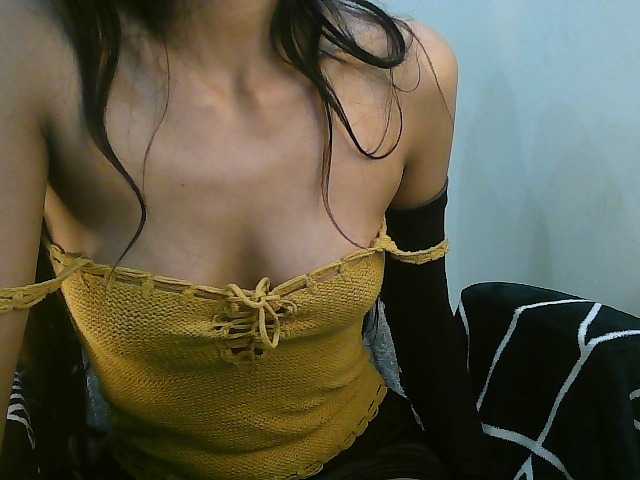 Desire111's BongaCams show and profile