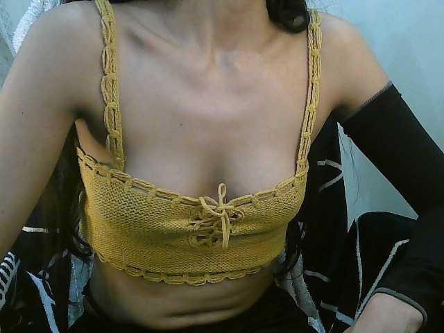 Desire111's BongaCams show and profile