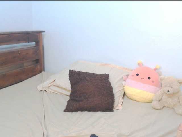 lhixyhorny's BongaCams show and profile