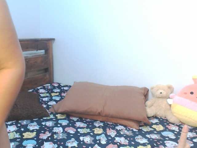 lhixyhorny's BongaCams show and profile