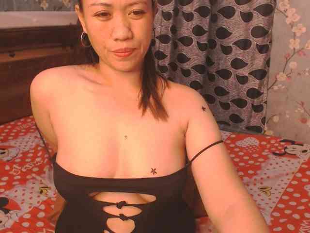 lhixyhorny webcam