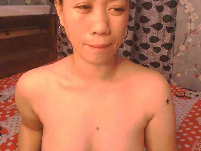 lhixyhorny webcam