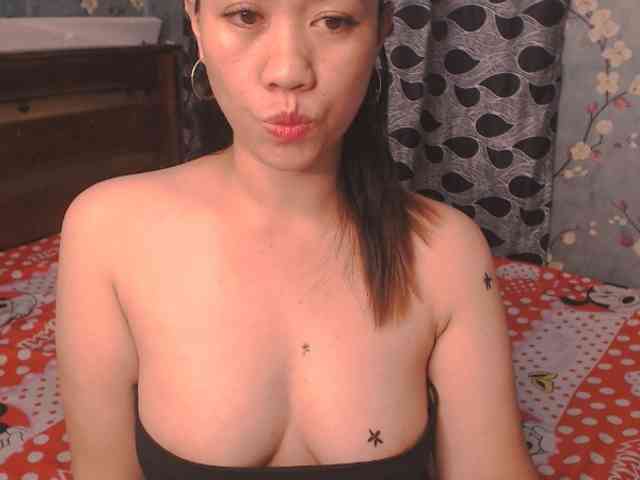 lhixyhorny webcam