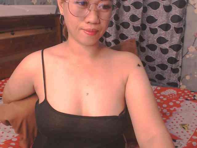 lhixyhorny webcam