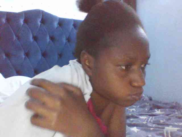 LilyAva2 webcam