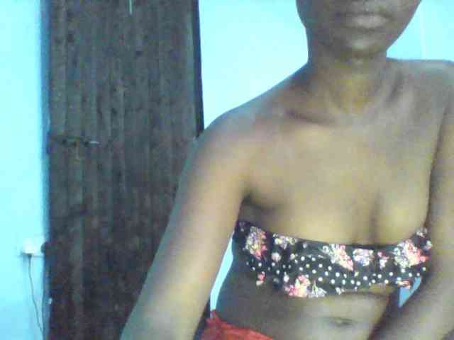 LilyAva2 webcam