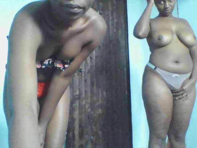 LilyAva2 webcam