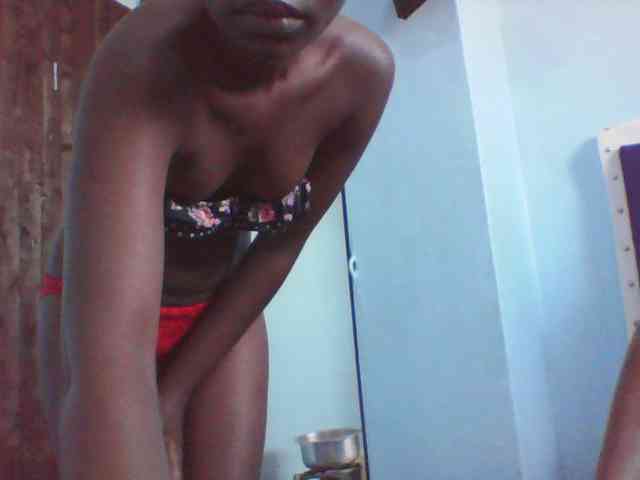 LilyAva2 webcam