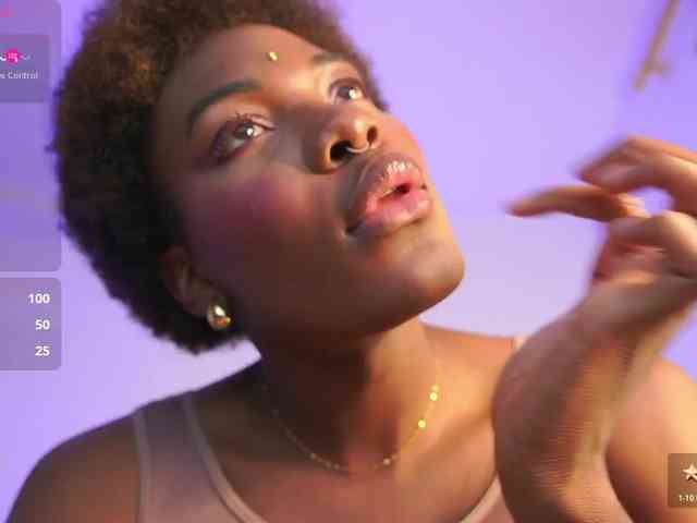 sharongrown Live Webcam on BongaCams